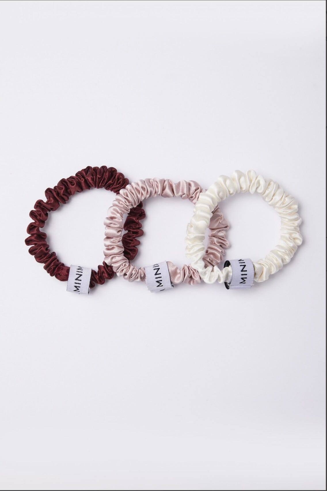 Scrunchies "The Hair Cloud" von Minimalista tricolor bordeaux