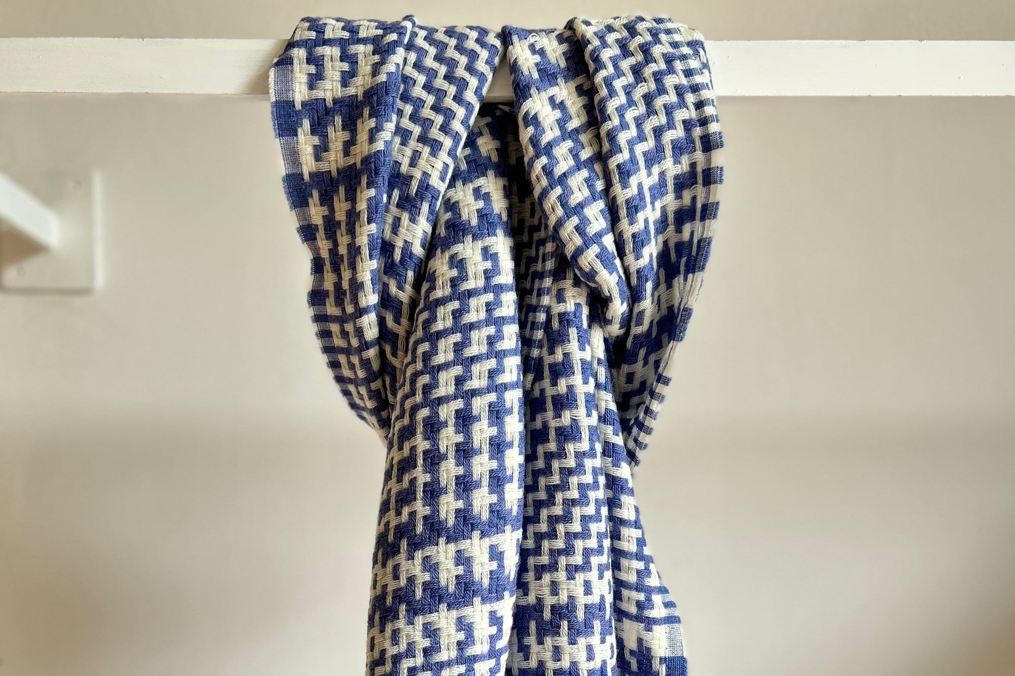 NINA LEUCA Woolscarf "NINA" jeansblue carro